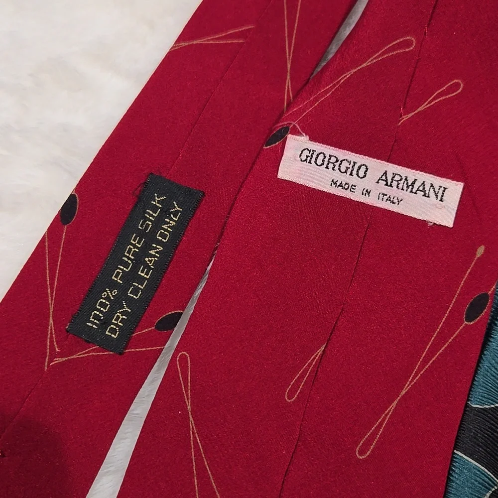 Giorgio Armani bundle of 5 silk ties red, green, burgundy,  cream, black, gray